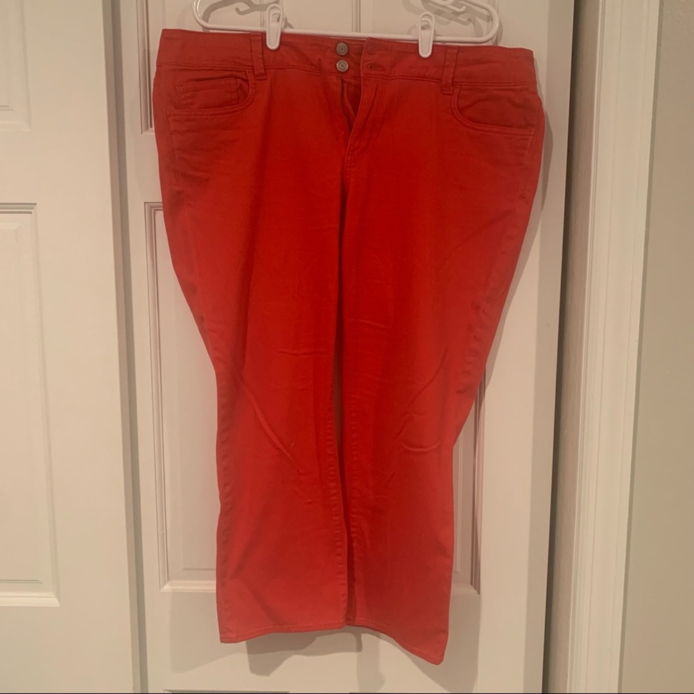 American Eagle Red Stretch Cropped Artist Jean Size 16